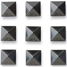 dakine pyramid studs black
